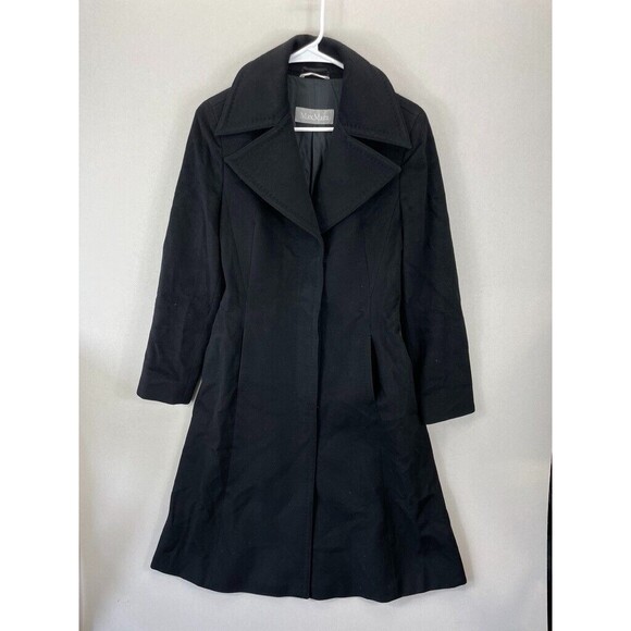 MaxMara Wome's Black Wool Pea Coat Three Buttons Size 8 - Picture 1 of 16